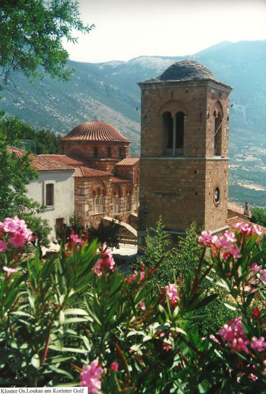 Kloster "Os.Loukas" am Korinter Golf